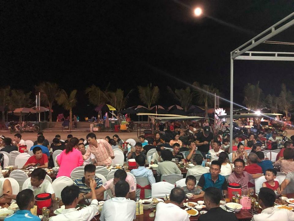 Khach San Bien Xanh, Bien Hai Tien Thanh Hóa エクステリア 写真