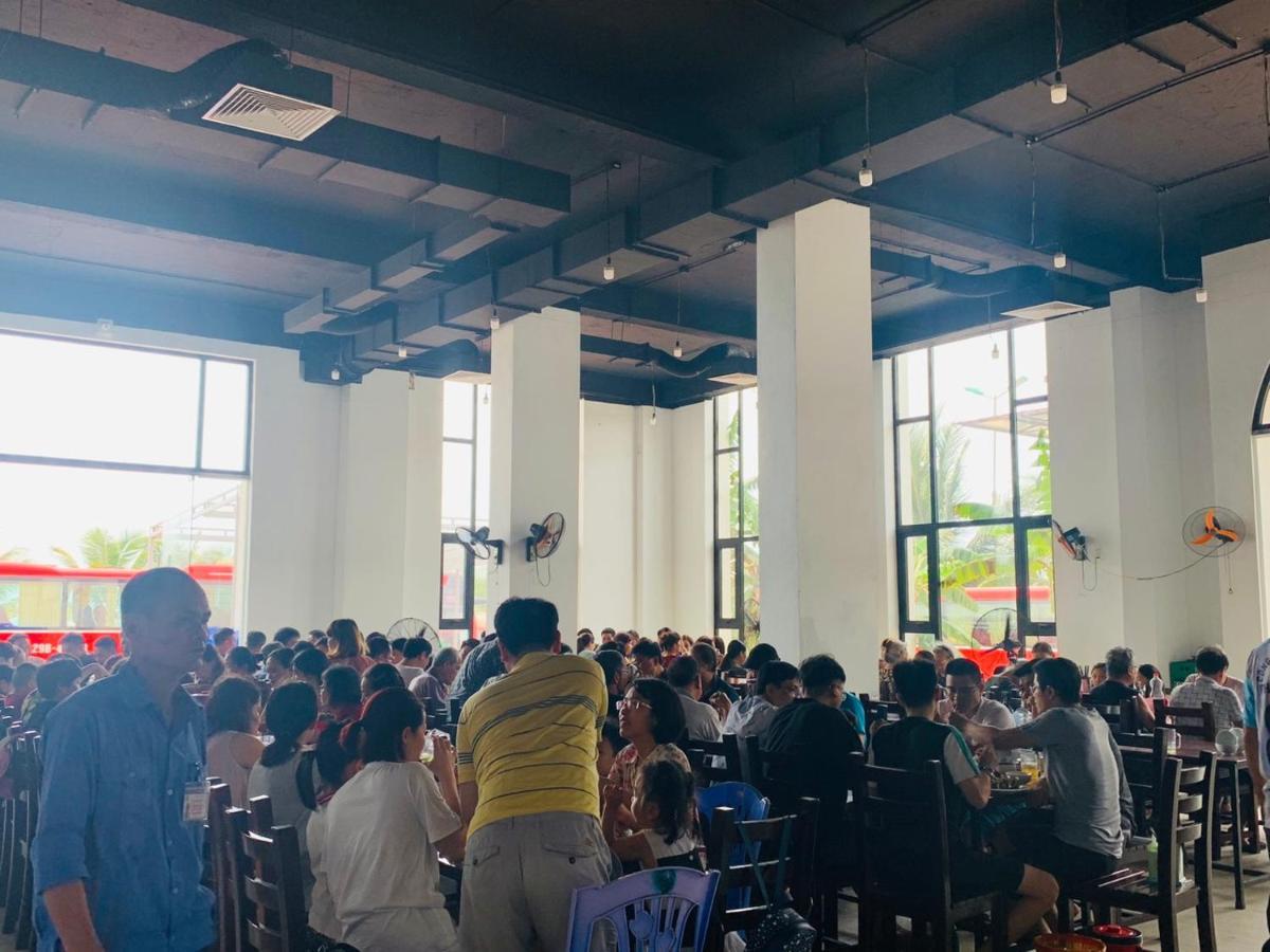 Khach San Bien Xanh, Bien Hai Tien Thanh Hóa エクステリア 写真